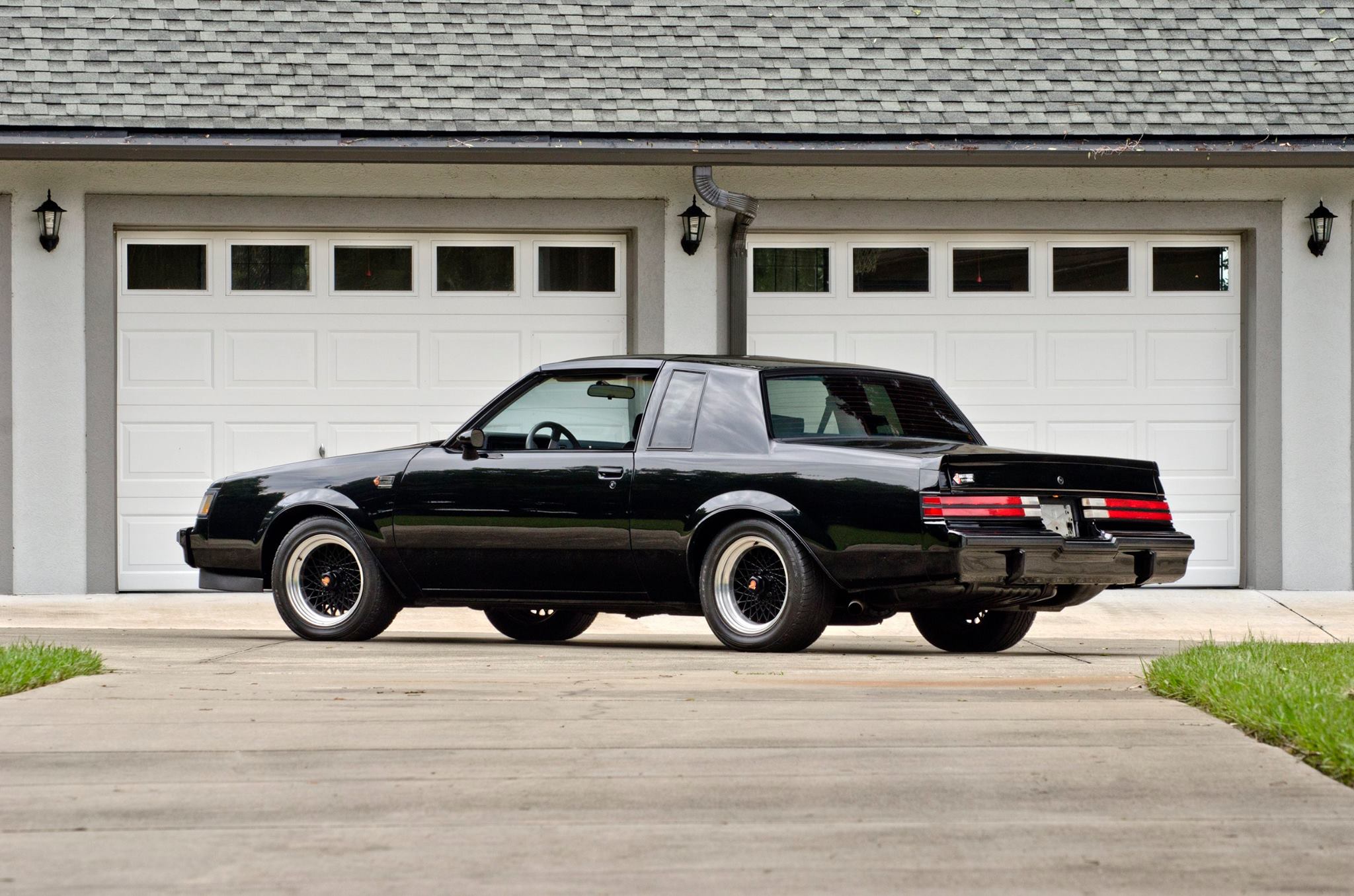 Buick Grand National Turbo TestDrive Drive