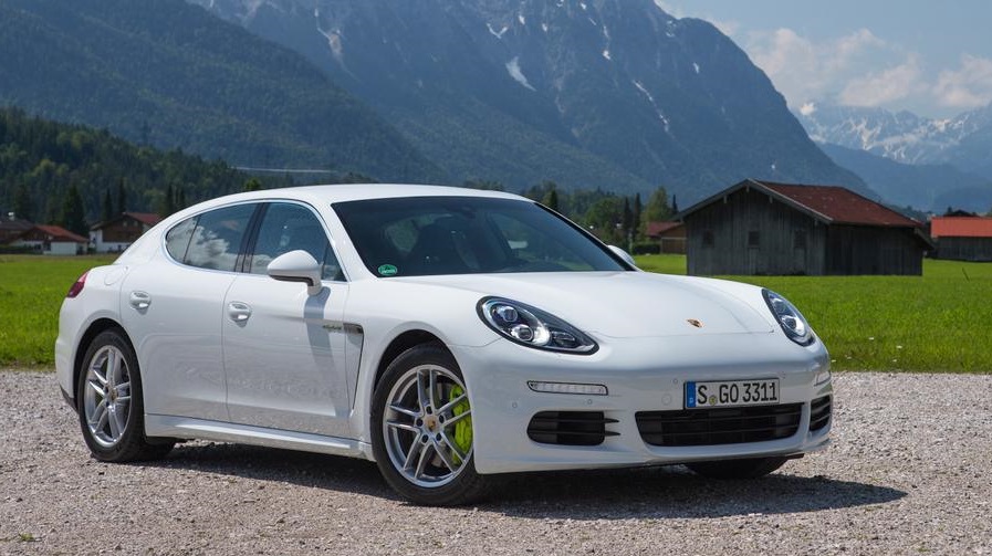 Текст porsche panamera