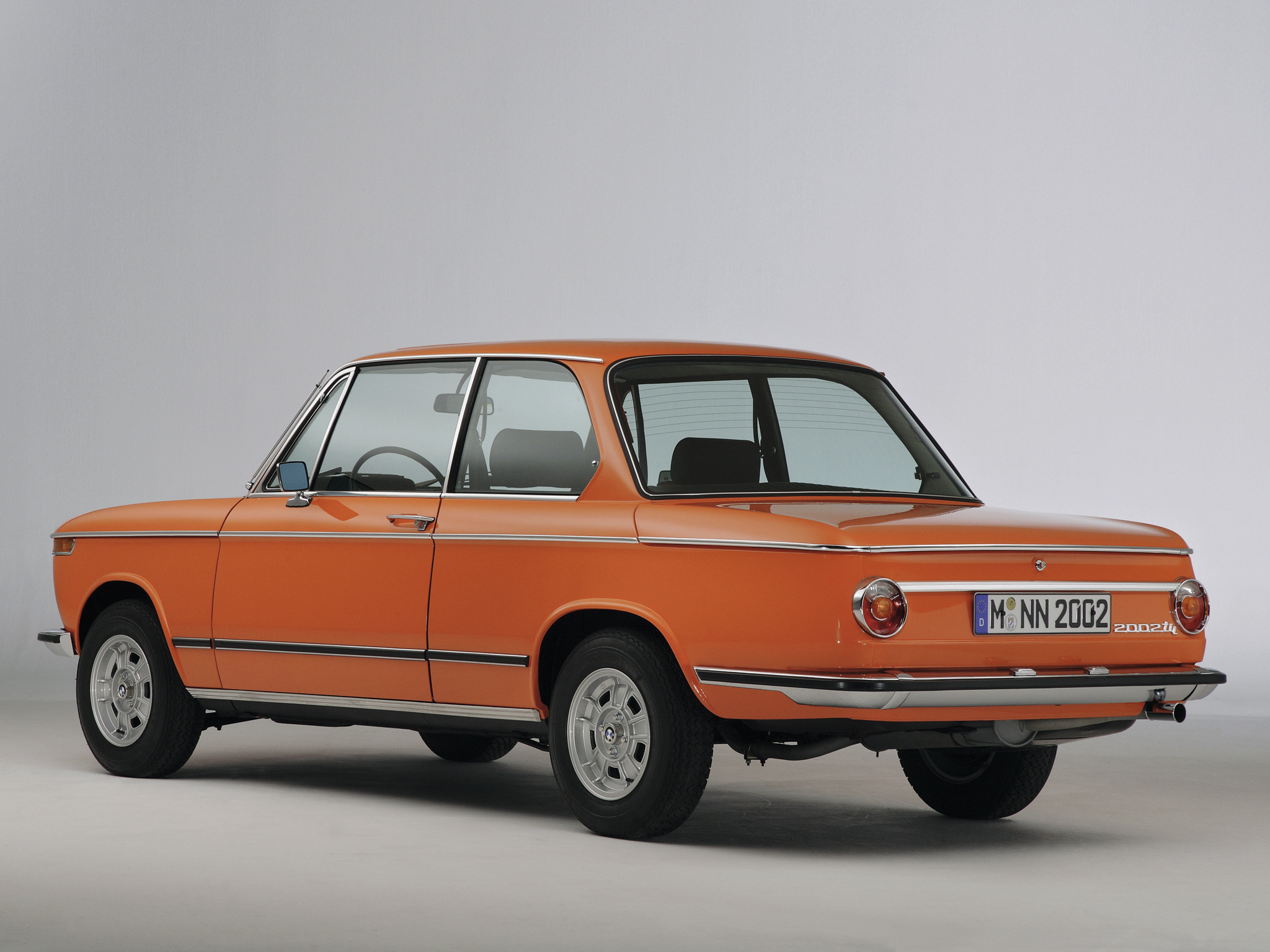 BMW 2002 E10 Buying Guide - Drive-My Blogs - Drive