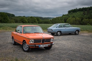 Bmw 2002 buyers guide #6