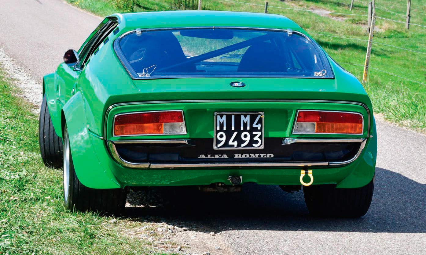1973-Alfa-Romeo-Montreal-2.jpg
