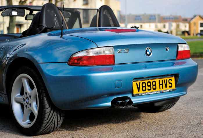 Bmw Z3 Rear Shock Replacement 1996 2002 Pelican Parts Diy Maintenance Article