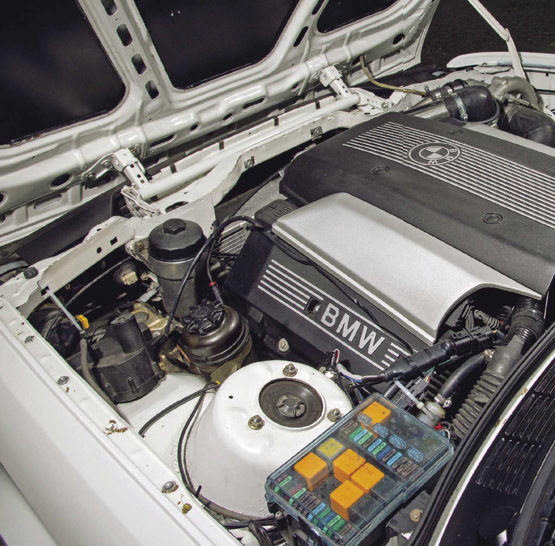 490hp supercharged V8 M62B44 BMW E30 Touring DriveMy Blogs Drive