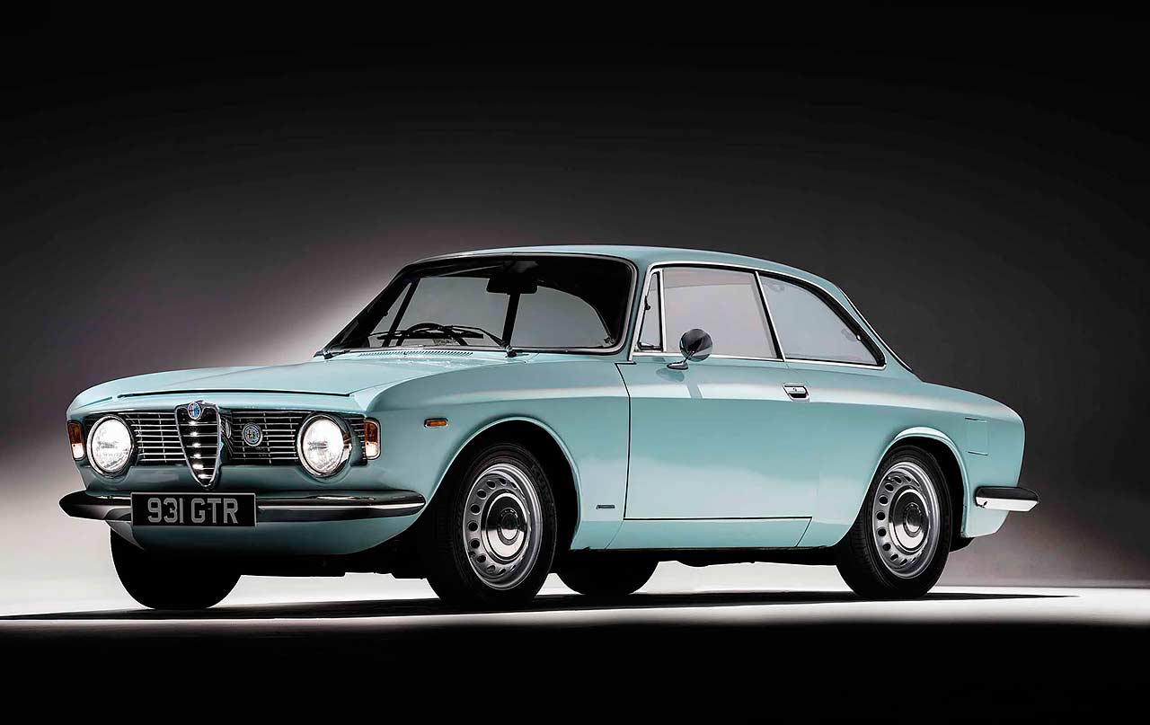 1964-Alfa-Romeo-Giulia-Sprint-GT1600-1.jpg
