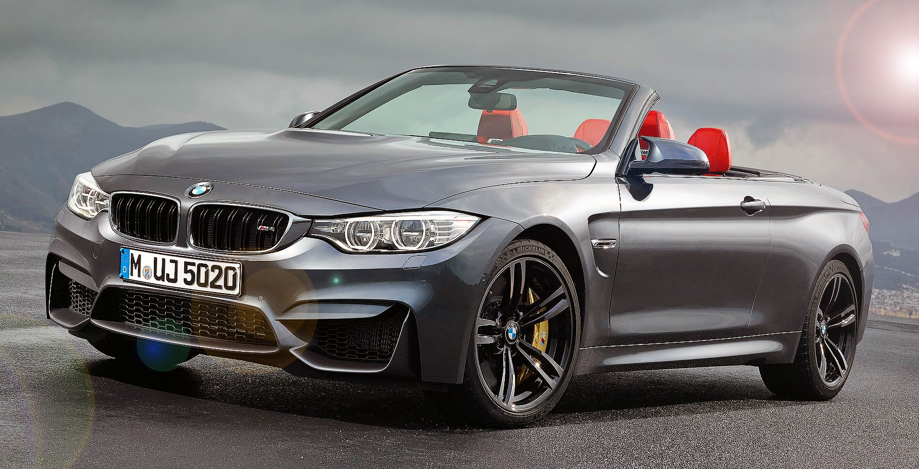 BMW M4 Convertible Unveiled Drive