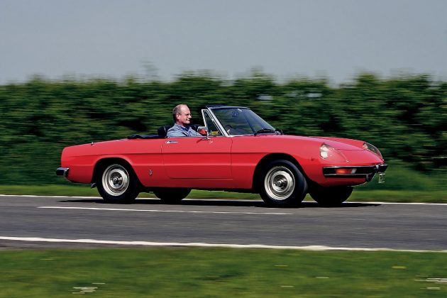 Alfa Romeo Spider 2000 S2 test-drive - Drive