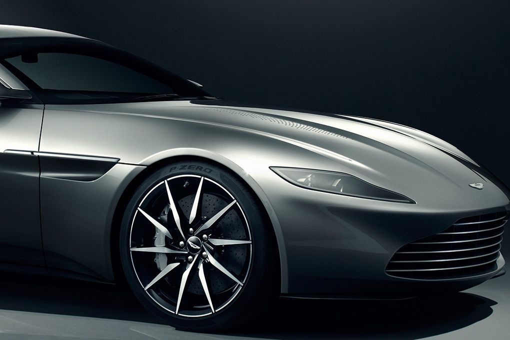 Aston Martin DB10 james bond