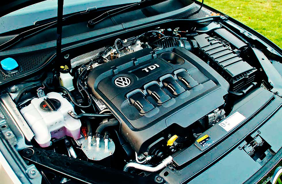 Road test 2016 Volkswagen Passat Estate GT 2.0 Bi-TDI 240 PS 7-speed DSG 4Motion