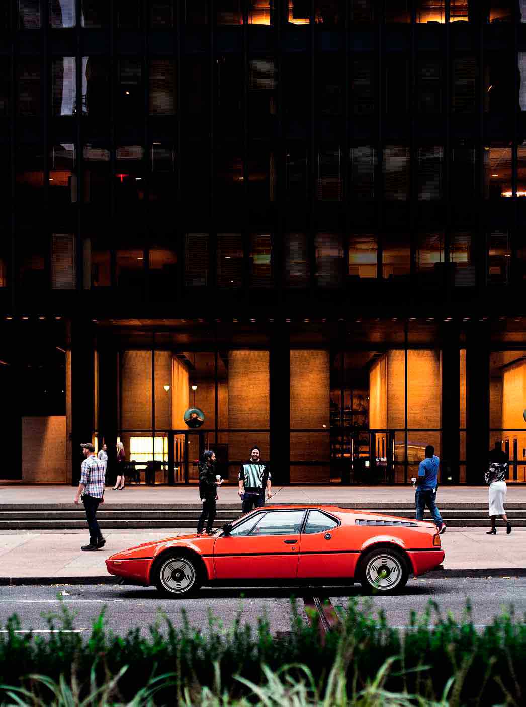 1981 BMW M1 E26 on New York’s streets driven