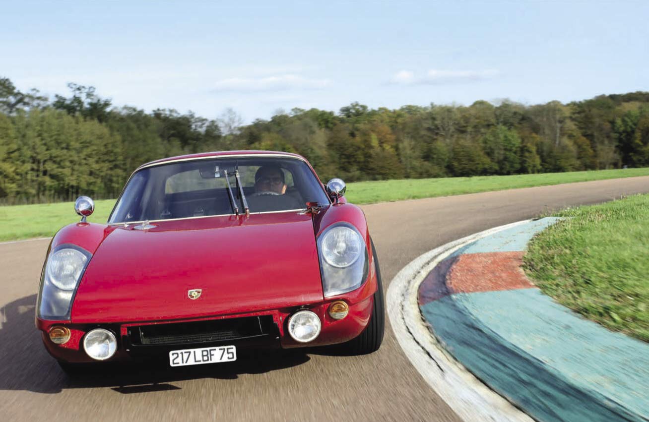 Ultra-rare six-cylinder 1964 Porsche 904/6 chassis 104