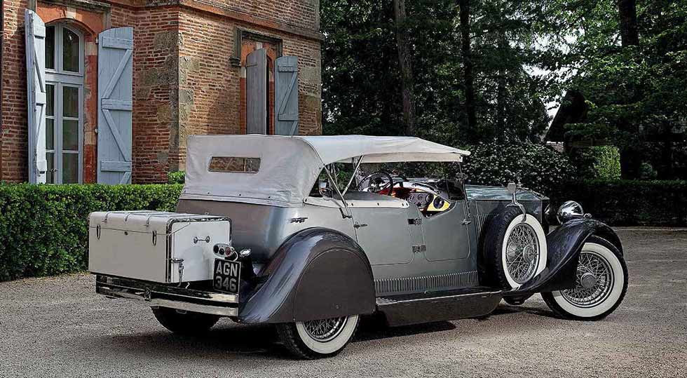 A prototype chassis 25 EX 1930 Rolls-Royce Phantom II with a phenomenal body