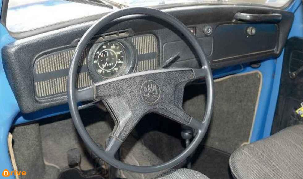 1972 Volkswagen 1302 L interior