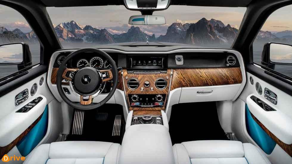 2019 Rolls Royce Cullinan interior