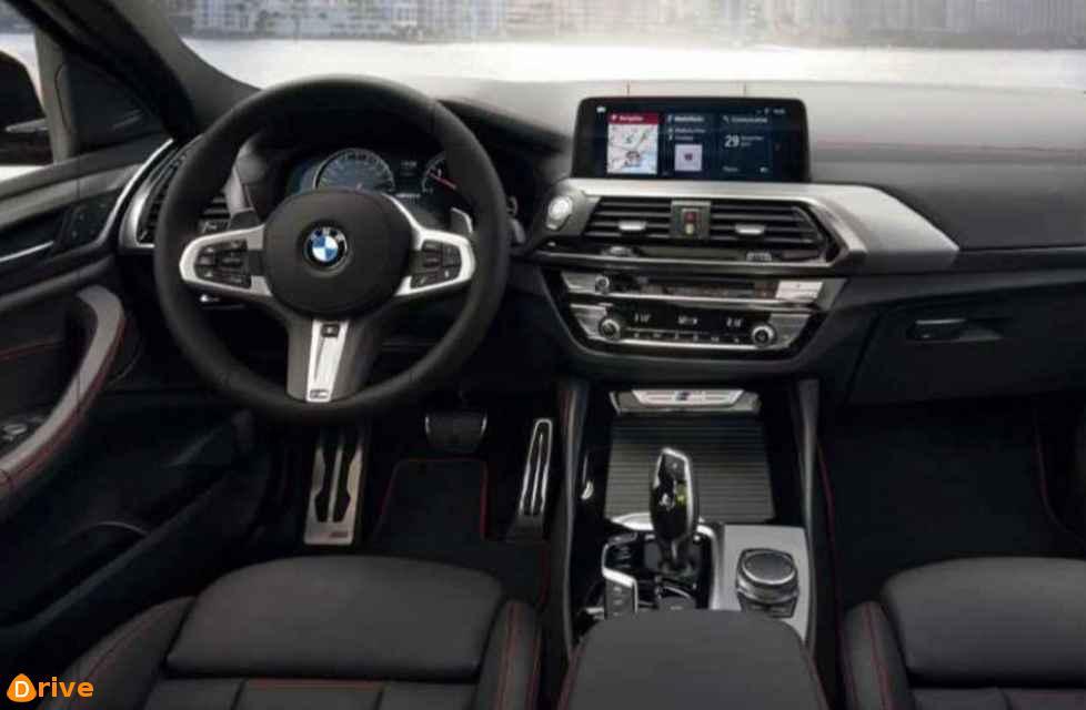 2018 BMW X4 interior