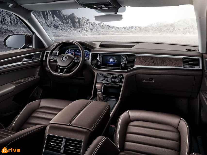 2019 Volkswagen Teramont interior