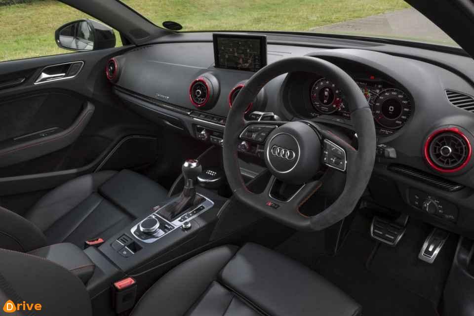 2018 Audi RS3 interior