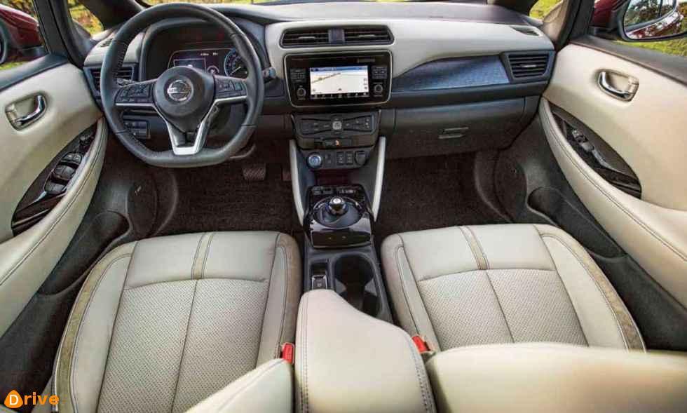 2018 Nissan Leaf interior