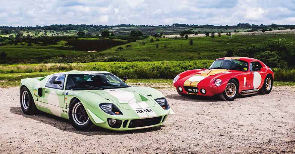 2018 Shelby Cobra Daytona MkII by Superformance vs. 2018 Ford GT40 by Superformance - Le Mans Replicas