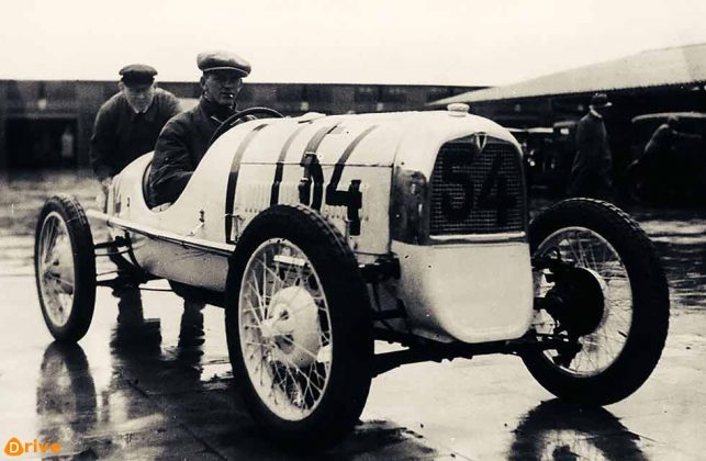 First production car with front-wheel drive 1931 DKW F1 - Drive